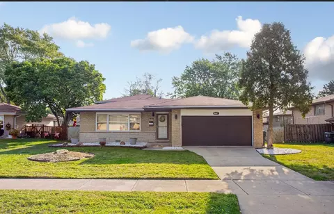 16811 Wausau Ave, South Holland, IL 60473