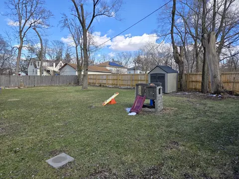 Exterior - 16517 Plainview Dr, Markham, IL 60428 photo 4 of 5
