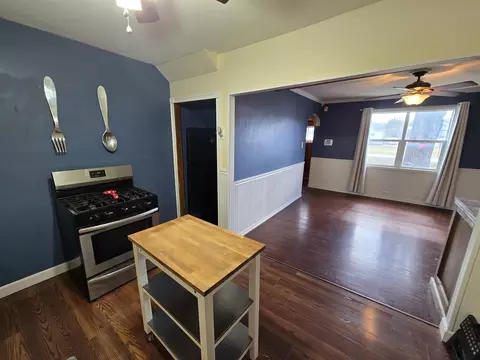 Kitchen - 16517 Plainview Dr, Markham, IL 60428 photo 3 of 3