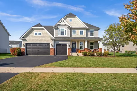 946 Glacial Falls Dr, Gilberts, IL 60136