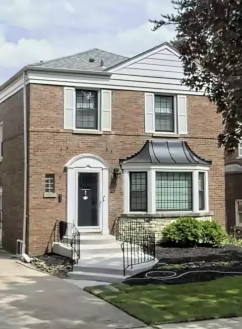 9619 S Oakley Ave, Chicago, IL 60643