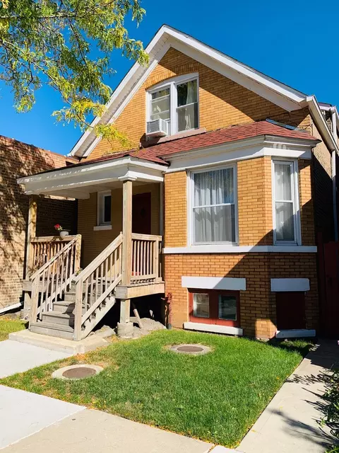 3837 N Kedzie Ave, Chicago, IL 60618