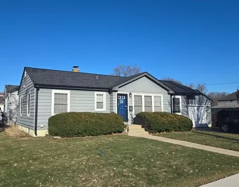 351 S Michigan Ave, Villa Park, IL 60181