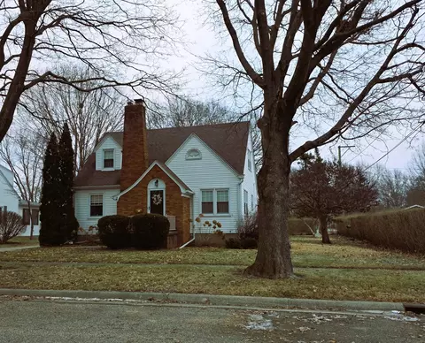 11 Elm Ct, Prophetstown, IL 61277