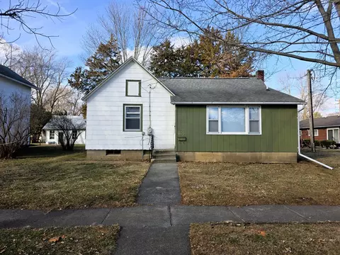 606 Locust St, Prophetstown, IL 61277