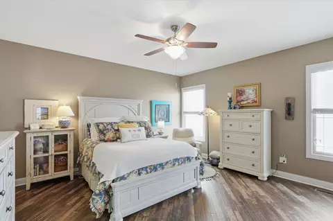 Bedroom - 1121 Declaration Dr, Savoy, IL 61874 photo 1 of 6