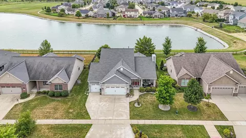 View/Area - 1121 Declaration Dr, Savoy, IL 61874 photo 5 of 10