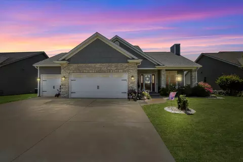 Exterior - 1121 Declaration Dr, Savoy, IL 61874 photo 2 of 18