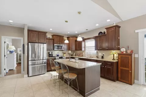 Kitchen - 1121 Declaration Dr, Savoy, IL 61874 photo 1 of 5