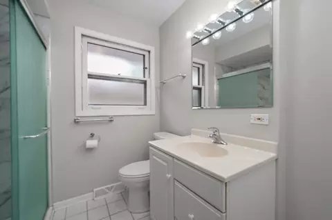 337 E Fullerton Ave, Elmhurst, IL 60126 photo 11