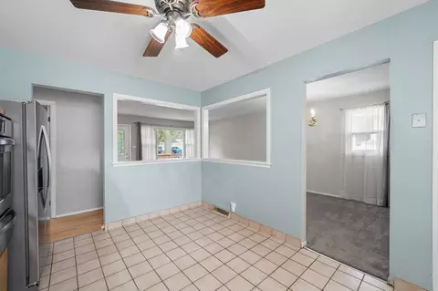 337 E Fullerton Ave, Elmhurst, IL 60126 photo 8
