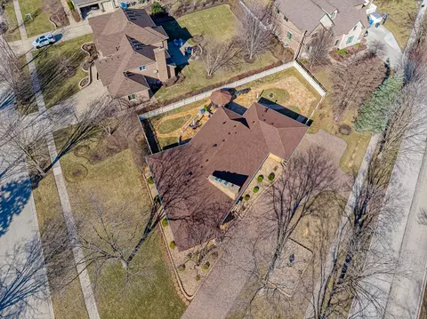 View/Area - 711 E Greenview Rd, Itasca, IL 60143 photo 1 of 4