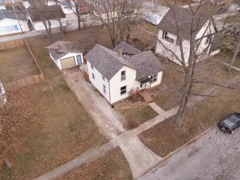 View/Area - 121 E James St, Forrest, IL 61741 photo 9 of 9