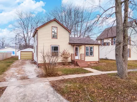 Other - 121 E James St, Forrest, IL 61741 photo 7 of 7