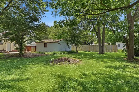 121 E James St, Forrest, IL 61741 photo 27