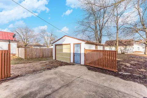 Other - 121 E James St, Forrest, IL 61741 photo 4 of 7
