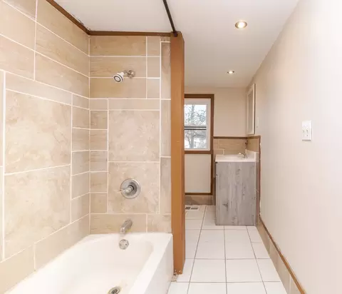 Bath - 121 E James St, Forrest, IL 61741 photo 1 of 2