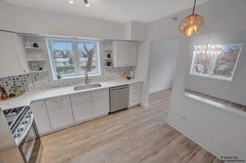 Kitchen - 455 W Front St #2-208, Wheaton, IL 60187 photo 1 of 2