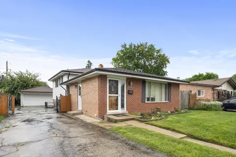 4511 W Howdy Ln W, Alsip, IL 60803