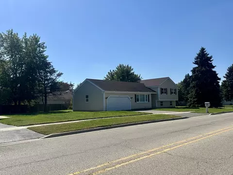 3811 W Orleans St, Mchenry, IL 60050