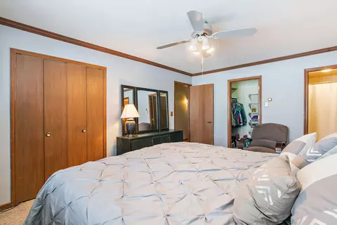 183 Brookside Dr, Elgin, IL 60123 photo 16
