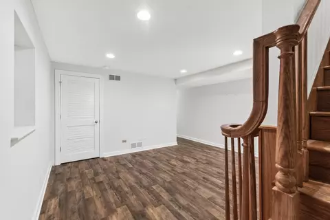 Other - 1628 W Juneway Ave #1, Chicago, IL 60626 photo 5 of 13