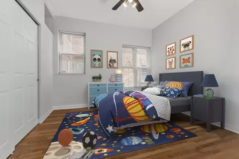 Bedroom - 1628 W Juneway Ave #1, Chicago, IL 60626 photo 4 of 5