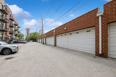 Exterior - 21 E 26th St #3, Chicago, IL 60616 photo 1 of 2