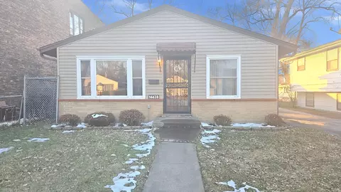 16628 Winchester Ave, Markham, IL 60428