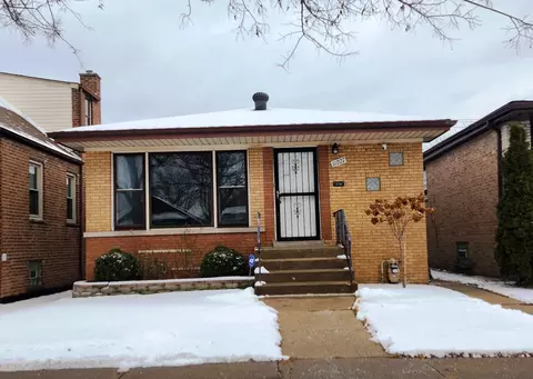 11027 S Avenue M, Chicago, IL 60617
