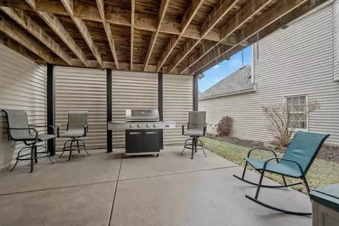 Exterior - n515 Armstrong Lane, Geneva, IL 60134 photo 6 of 7