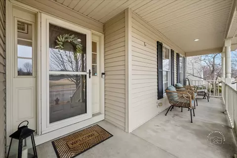Exterior - n515 Armstrong Lane, Geneva, IL 60134 photo 3 of 7