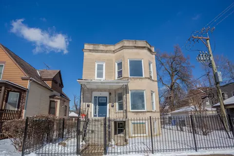 18 W 109th St, Chicago, IL 60628