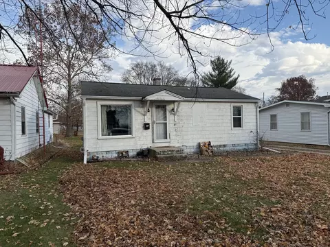 612 S Church St, Gibson City, IL 60936