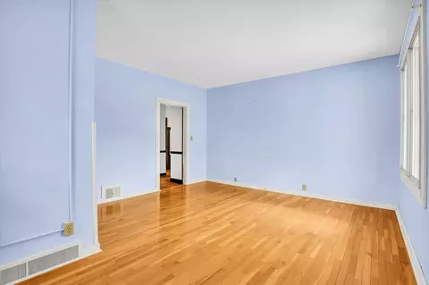 910 W Park Ave, Champaign, IL 61821 photo 58