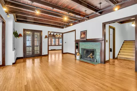 910 W Park Ave, Champaign, IL 61821 photo 14
