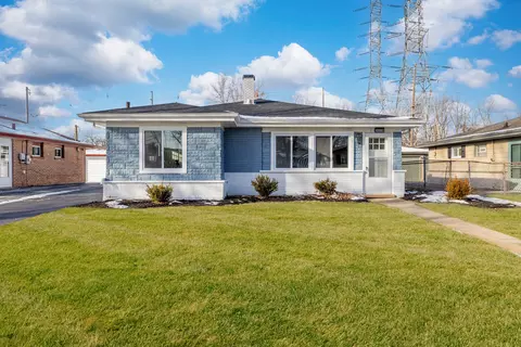 1278 Balmoral Ave, Calumet City, IL 60409