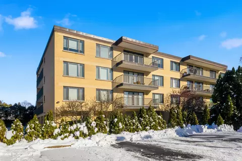 1534 Mcdaniels Ave #2C, Highland Park, IL 60035