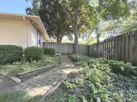 Exterior - 13 Erin Ln, Kankakee, IL 60901 photo 14 of 15