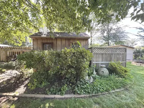 Exterior - 13 Erin Ln, Kankakee, IL 60901 photo 8 of 15
