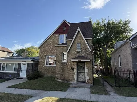 7711 S Champlain Ave, Chicago, IL 60619