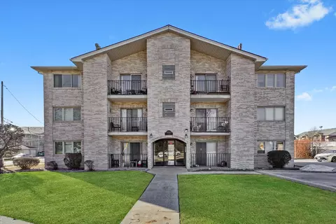 4500 Rumsey Ave #2N, Oak Lawn, IL 60453