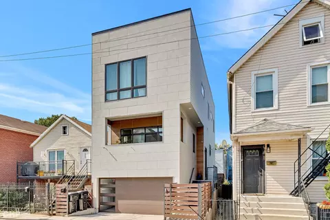1920 S Shelby Ct, Chicago, IL 60608