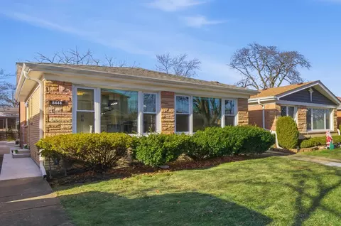 8444 Drake Ave, Skokie, IL 60076