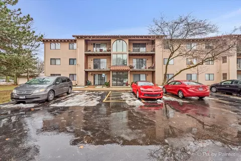 21 W581 North Ave #58, Lombard, IL 60148