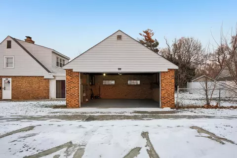 Exterior - 8745 43rd St, Lyons, IL 60534 photo 1 of 4