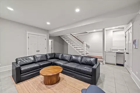 983 Cherry St, Winnetka, IL 60093 photo 32