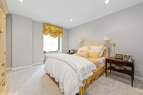 Bedroom - 40 E Delaware Pl #403, Chicago, IL 60611 photo 1 of 1
