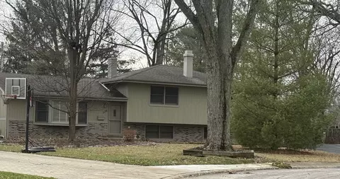 Undisclosed, Naperville, IL 60540