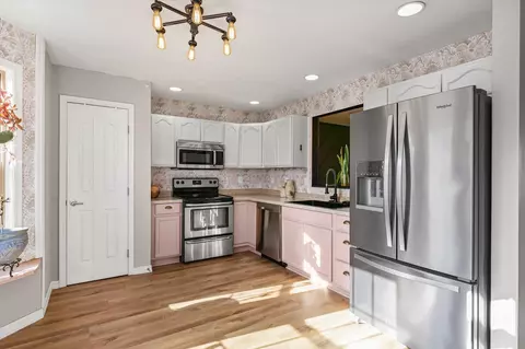 3725 Boulder Ridge Dr #E, Champaign, IL 61822 photo 9